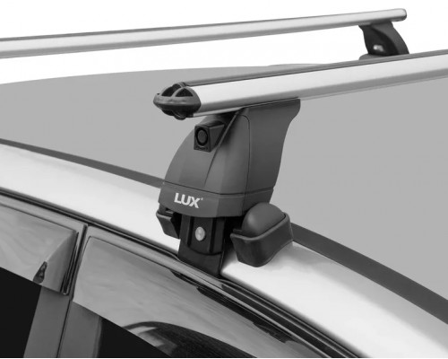Багажник LUX New аэро-классик для Mazda Familia