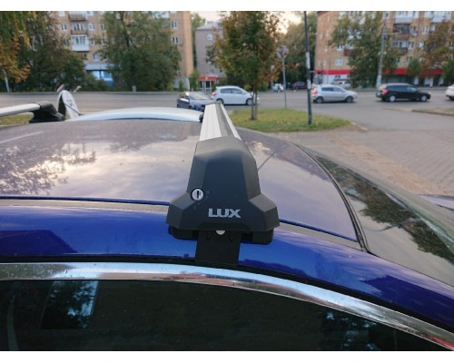 Багажник LUX City крыловидный для Toyota Venza 2008-2017
