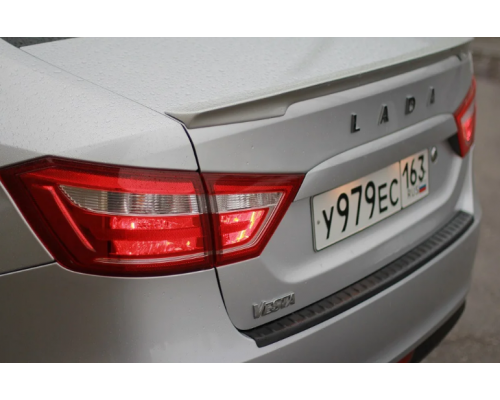 Накладка на задний бампер (АБС) Yuago АртФорм для Lada Vesta SW/ Vesta седан