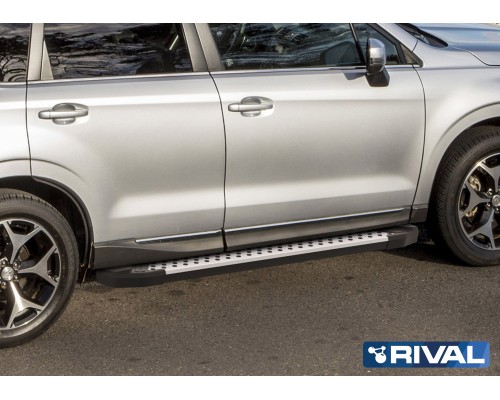Пороги алюминиевые Rival "Bmw-Style" для Subaru Forester 2013-2018