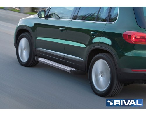 Пороги алюминиевые Rival "Silver" для Volkswagen Tiguan 2007-2017