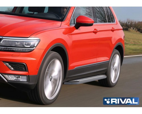 Пороги алюминиевые Rival "Premium-Bmw-Style" для Volkswagen Tiguan 2017-